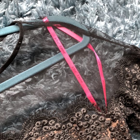 BETSEY JOHNSON ILLUSIONS LACE BLACK/NUDE SHEATH DRESS size 6 - Picture 7 of 8